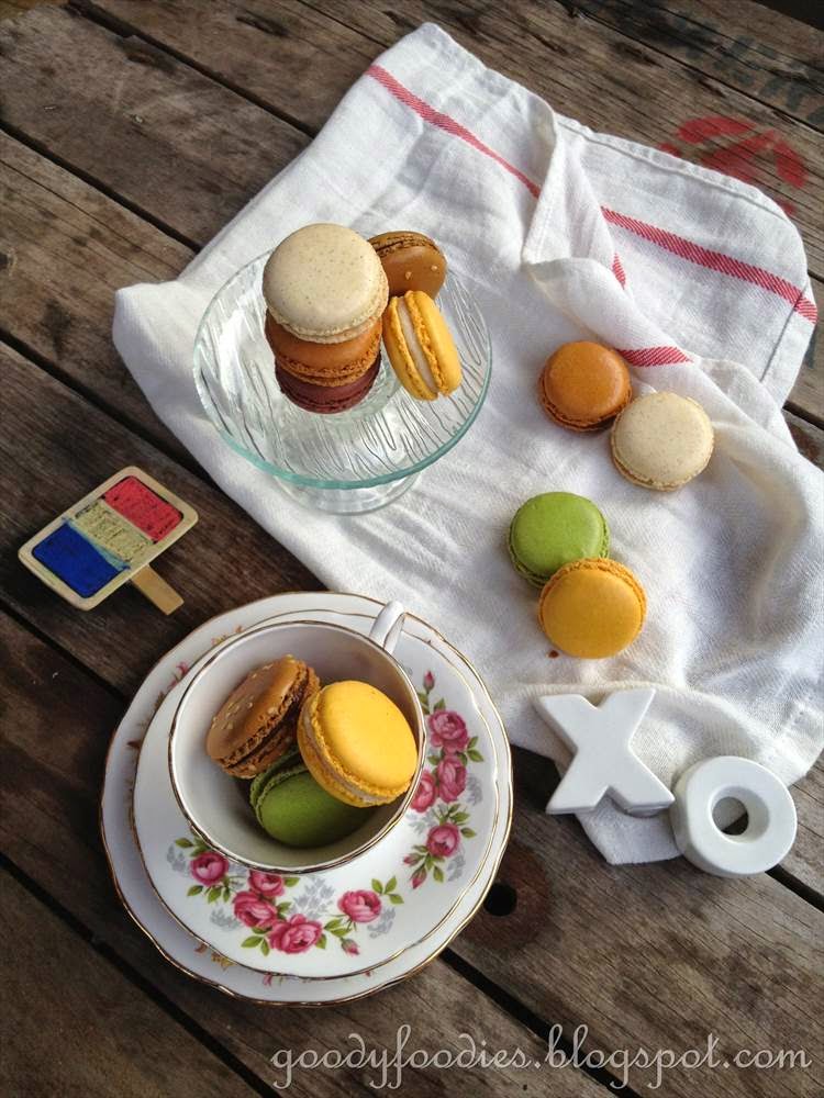GoodyFoodies: Food Photography: Fauchon Paris Macarons