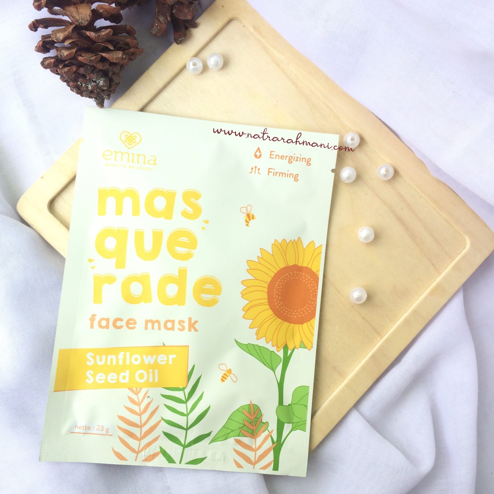 REVIEW EMINA MASQUERADE FACE MASK / Natrarahmani