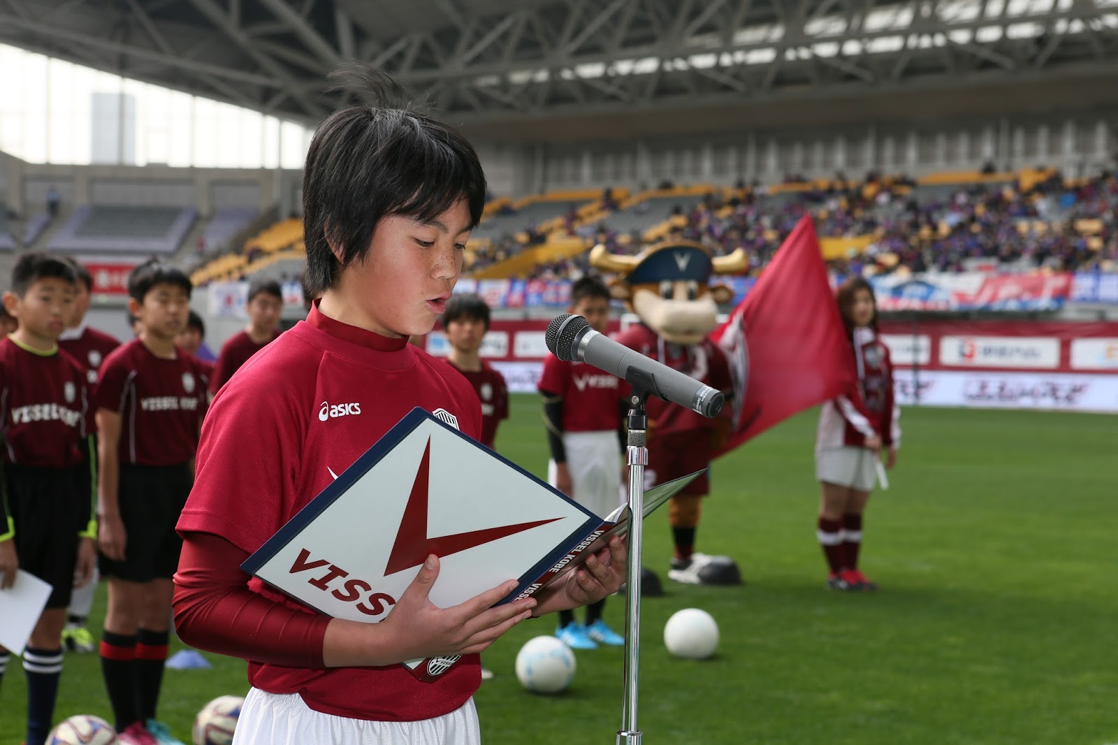 ヴィッセル神戸 サッカースクールブログ ヴィッセル神戸サッカースクール15年度卒業式 観戦会のご案内
