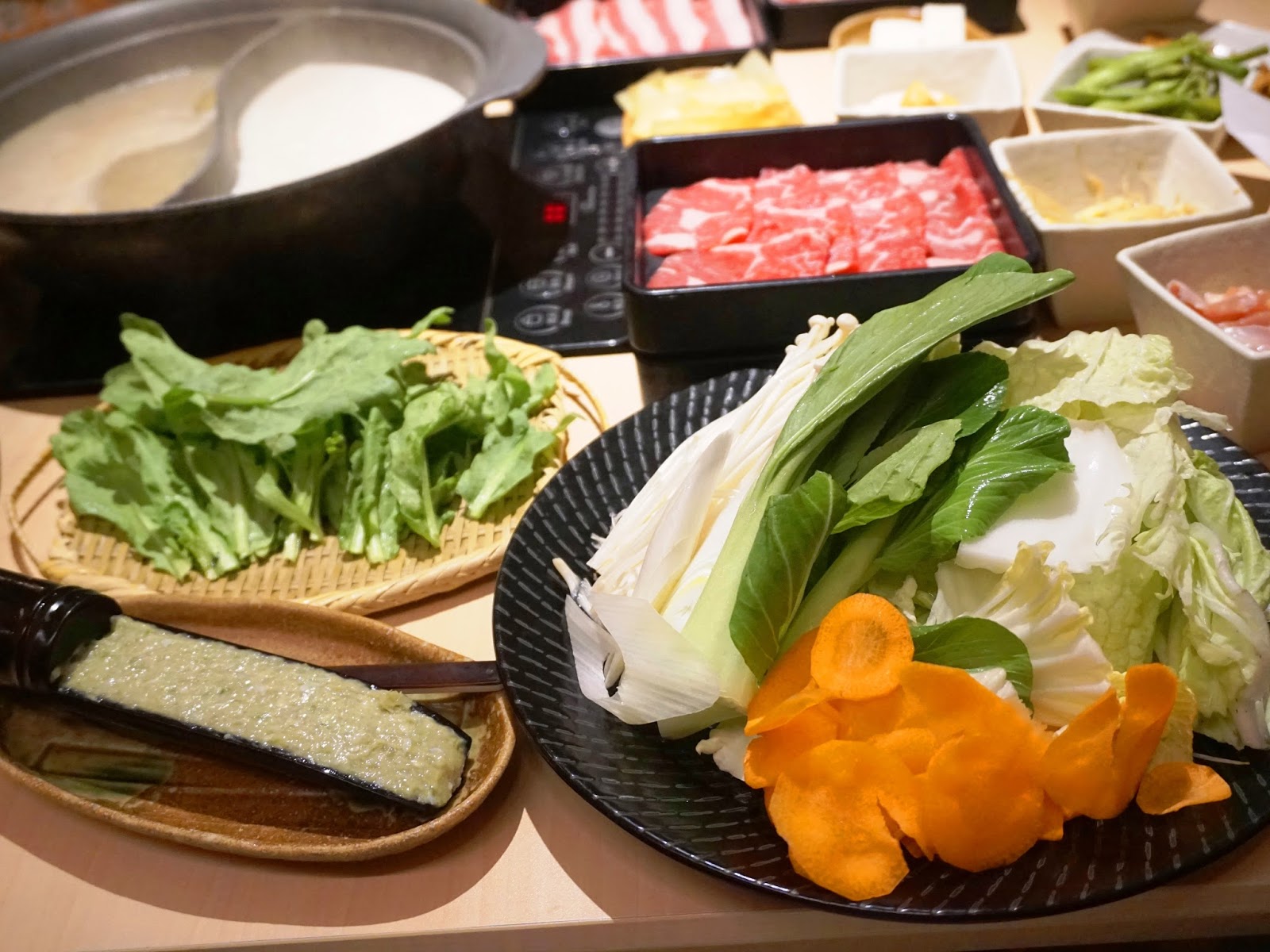 PinkyPiggu OnYasai Shabu Shabu Chijmes Super Satisfying Japanese