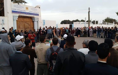 التنسيق النقابي الخماسي بالطنطان يدعو الى خوض اضراب إقليمي مرفوق باعتصام التنسيق النقابي الخماسي بالطنطان يدعو الى خوض اضراب إقليمي مرفوق باعتصام