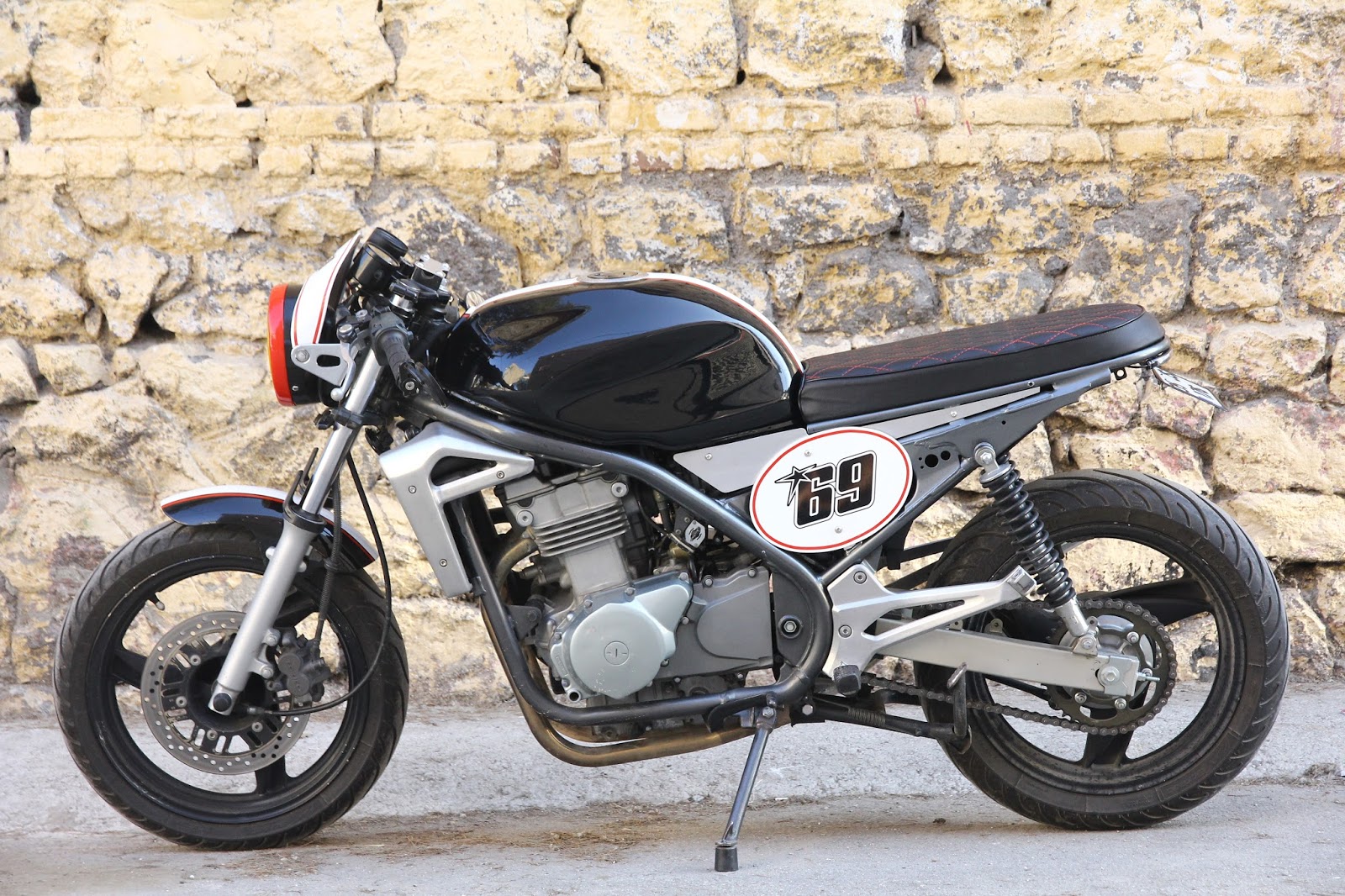 Kawasaki er 5 Custom