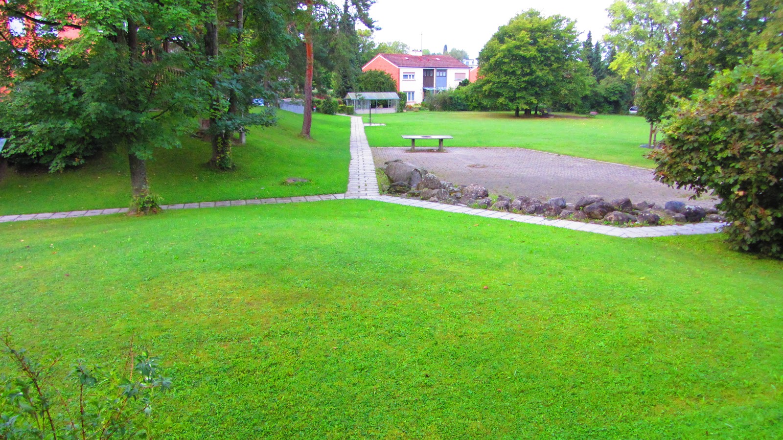 İSVİÇRE�DE EV HALLERİ