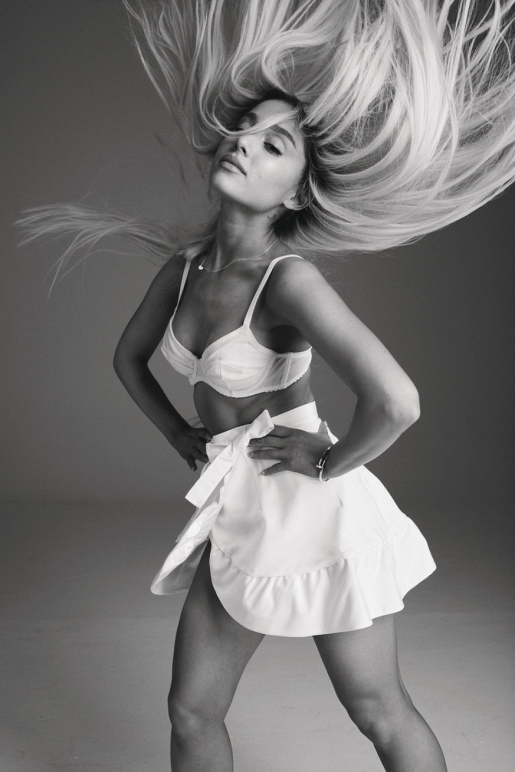 Ariana Grande Photoshoot For Elle Magazine Cover August 2018