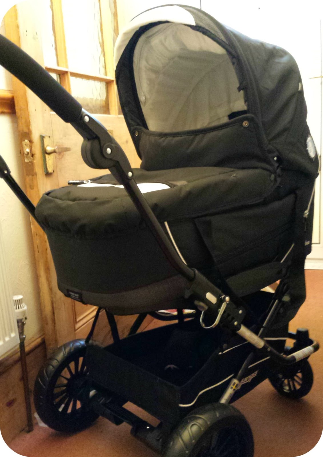 emmaljunga carrycot