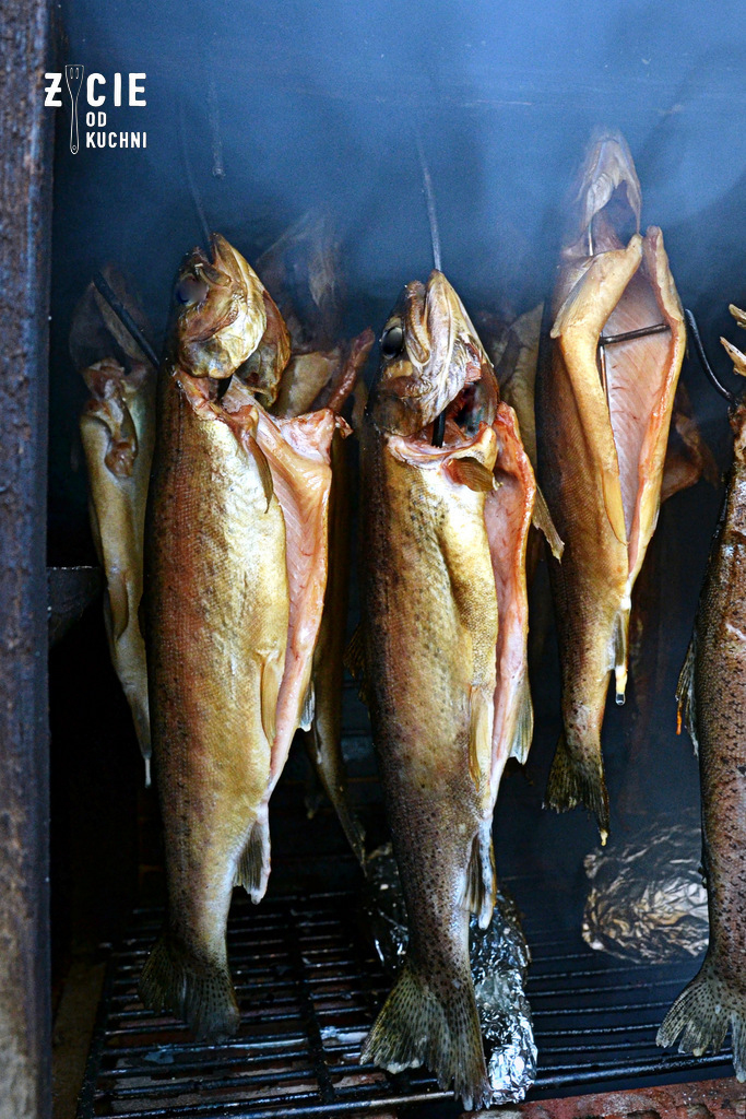 Zycie Od Kuchni Wedzenie Ryb Pstrag Wedzony Karp Wedzony