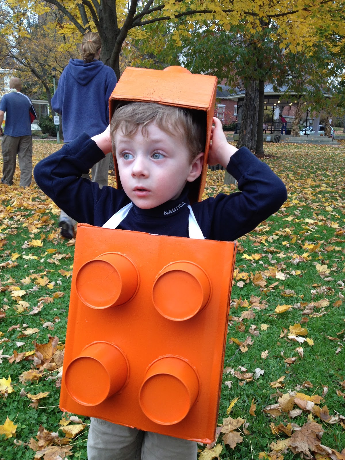 Mommy's Middle Ground: How to Make a Lego Costume