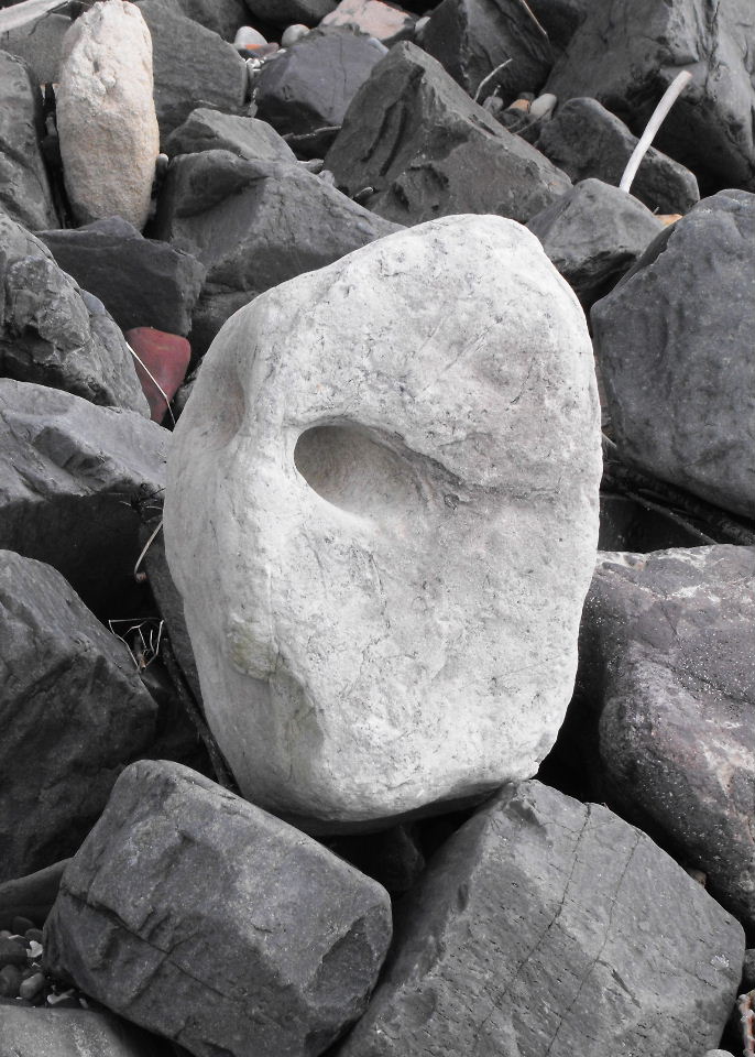 Largo Baywatch: Quirky Rocks