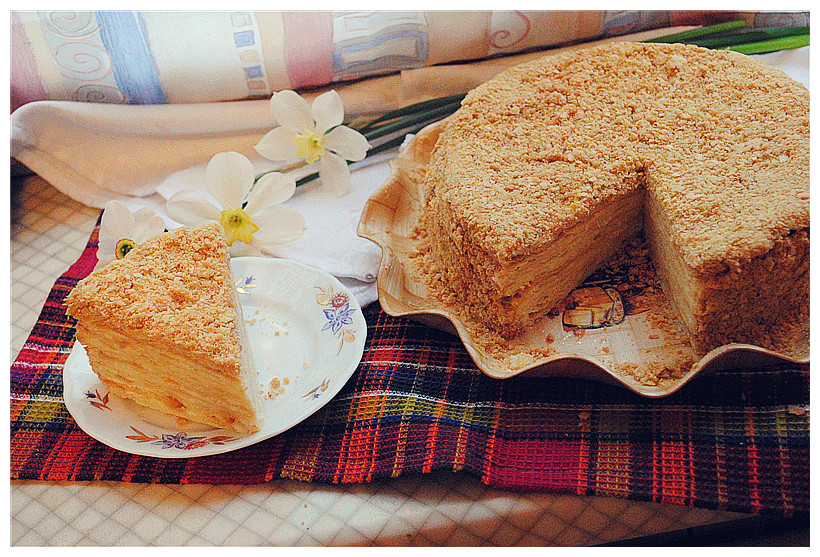 Пошаговое приготовление бисквита. Торт рыжик медовый. Пышные коржи для торта. Медовик андерсон. Пышные коржи для торта.