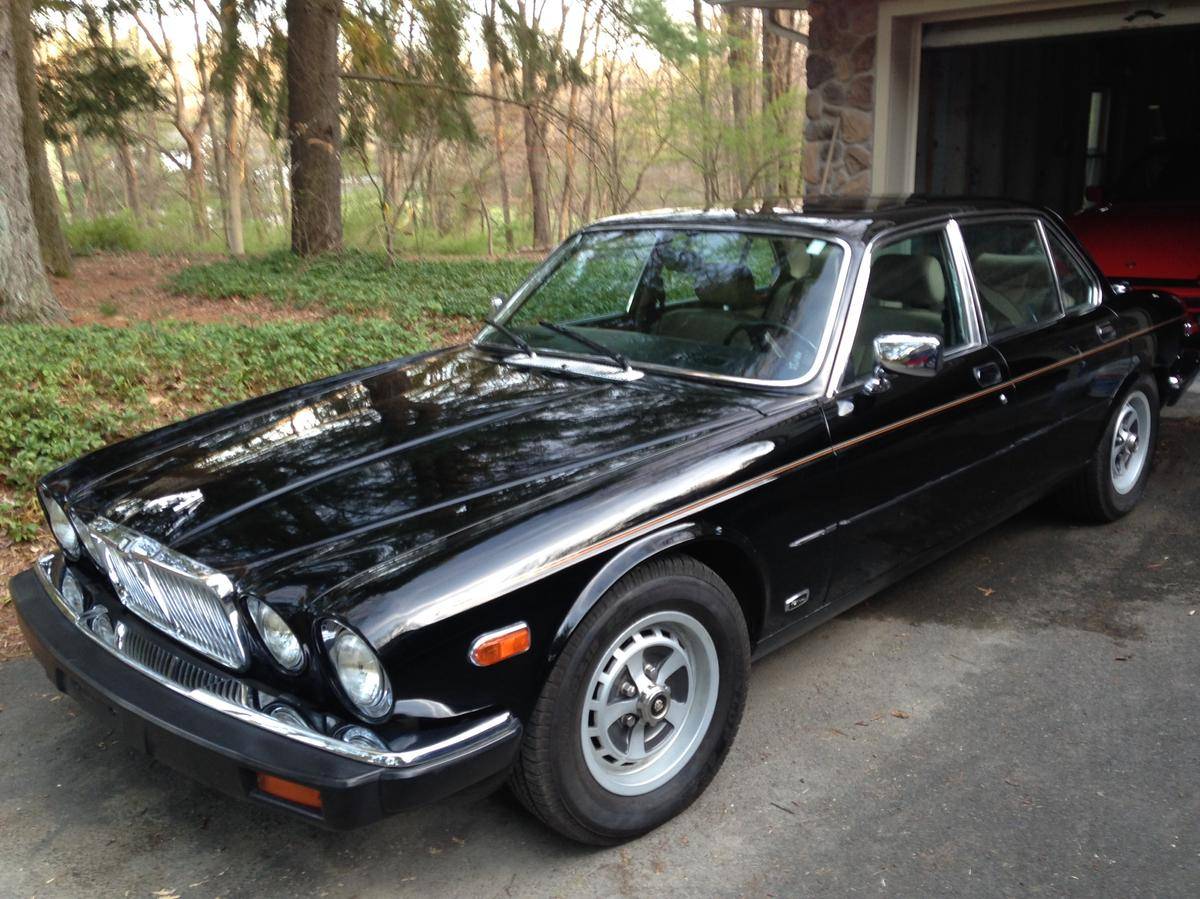 Jaguar xj6 1986