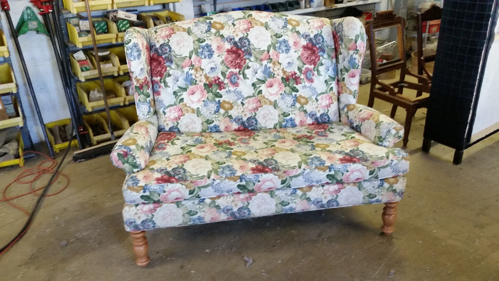 Homestyle Custom Upholstery and Awning 2015