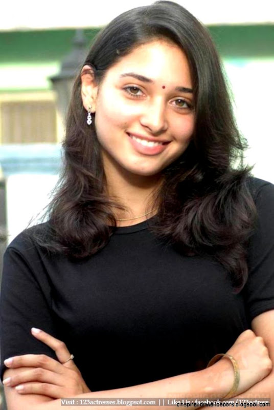 Actress HD Gallery  Stills  Photos  Images  Movie Wallpapers