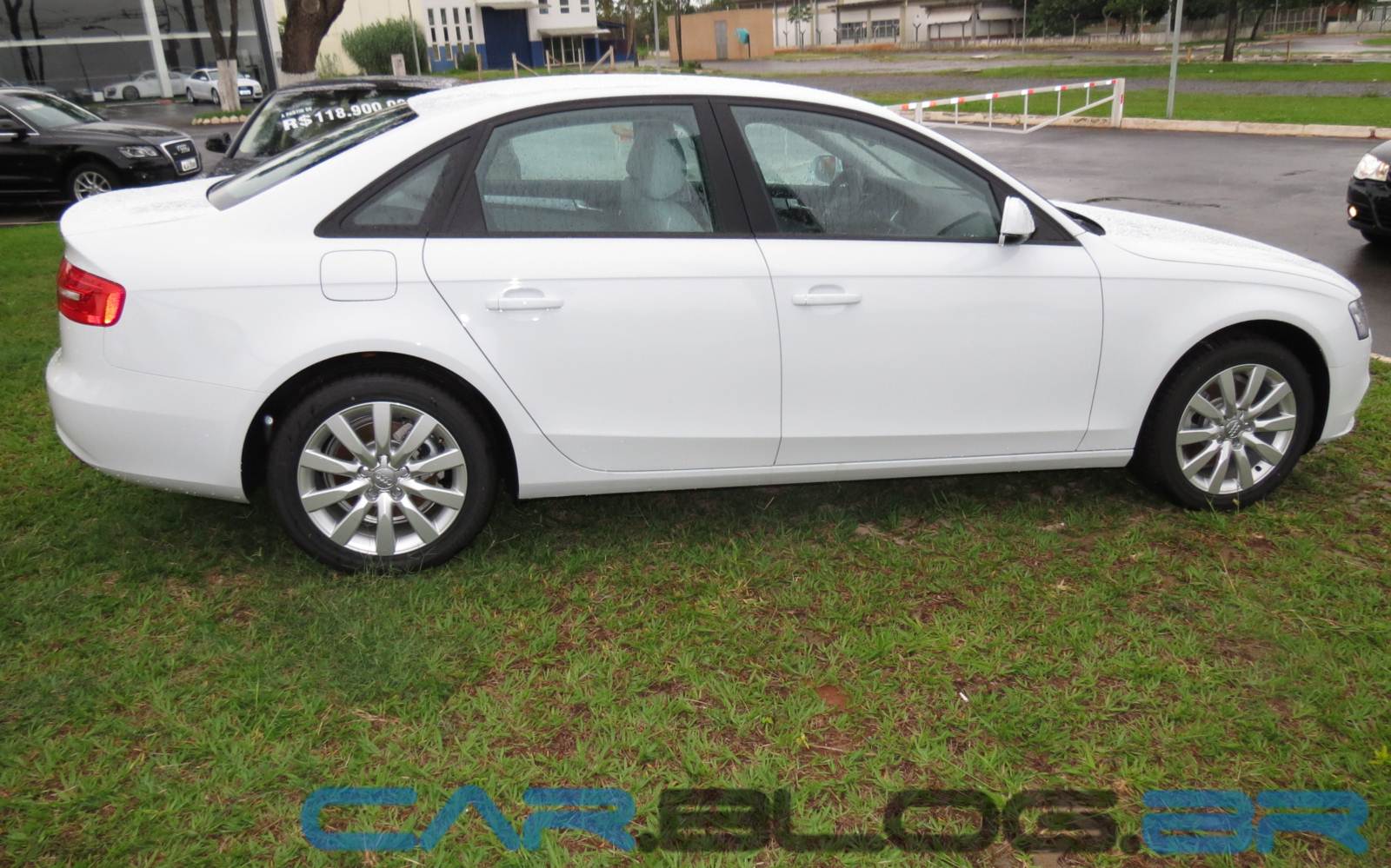 Audi A4 Attraction 2013 tem preço a partir de R$ 118.900