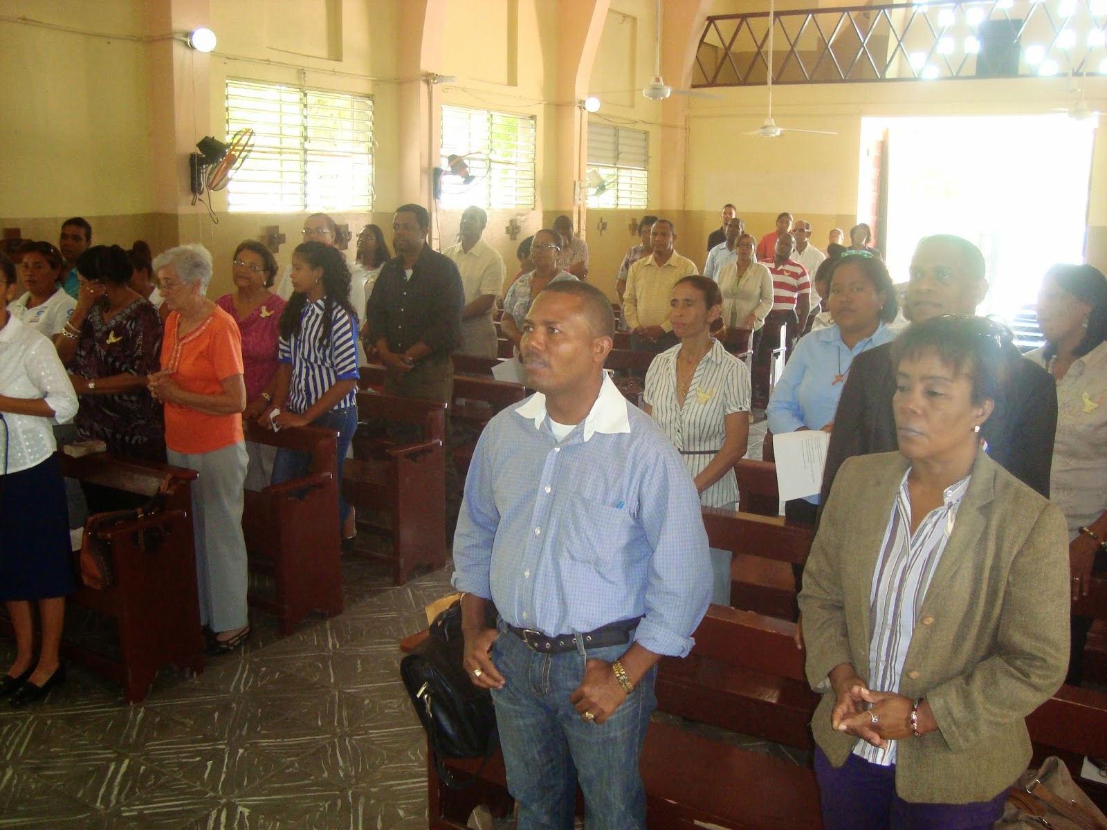  Conmemoran Día   del maestro en cabral