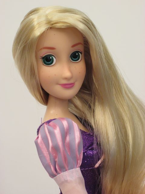 New-Disney-Rapunzel-Doll