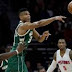 NBA: Ο Γιάννης οδηγεί τους Μπακς στα Play Offs