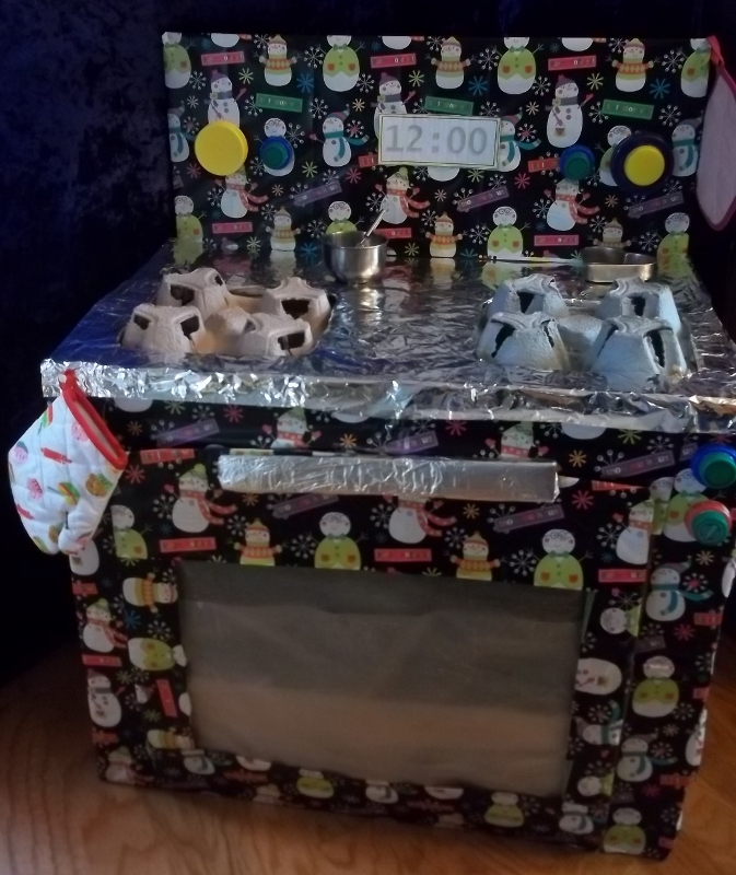 How to make a Kitchen Stove for Kids Pretend Play from a Cardboard Box