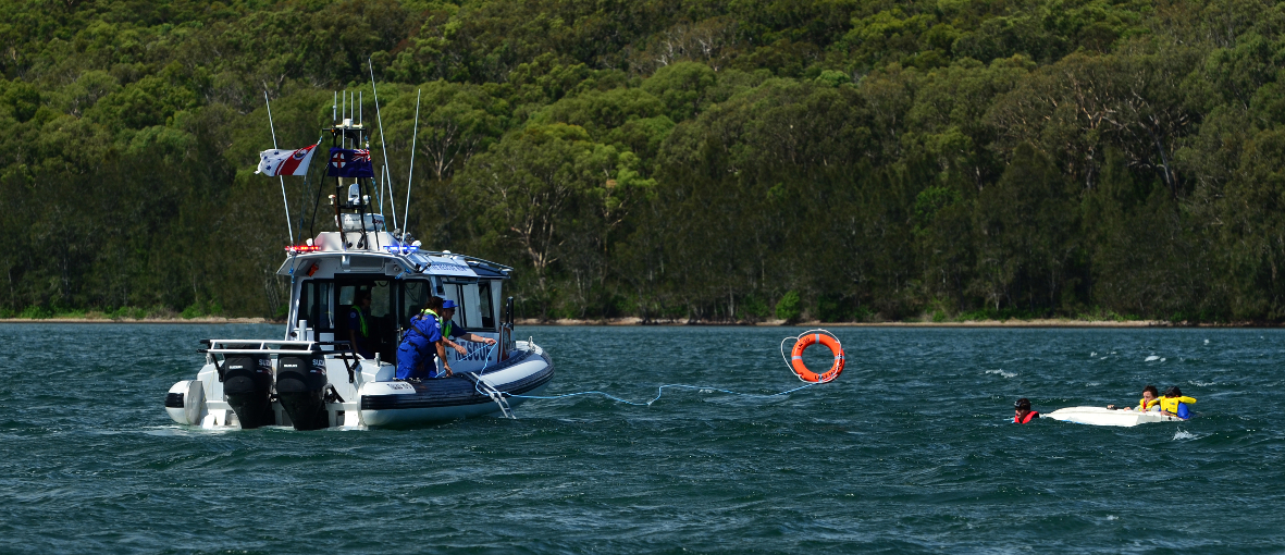 NSW RADIO AND COMMUNICATIONS by Michael Bailey MARINE RESCUE NSW