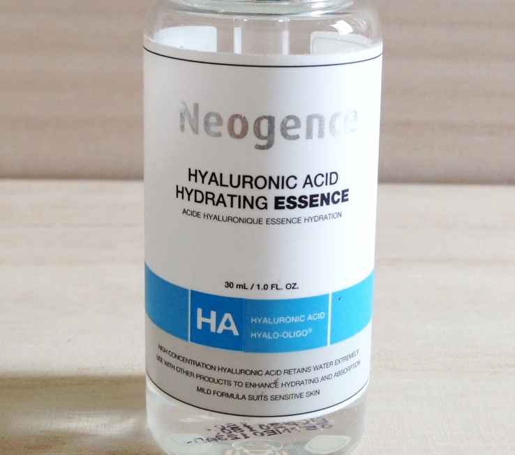 Hello Pretty Girl Neogence Hyaluronic Acid Hydrating Essence Review