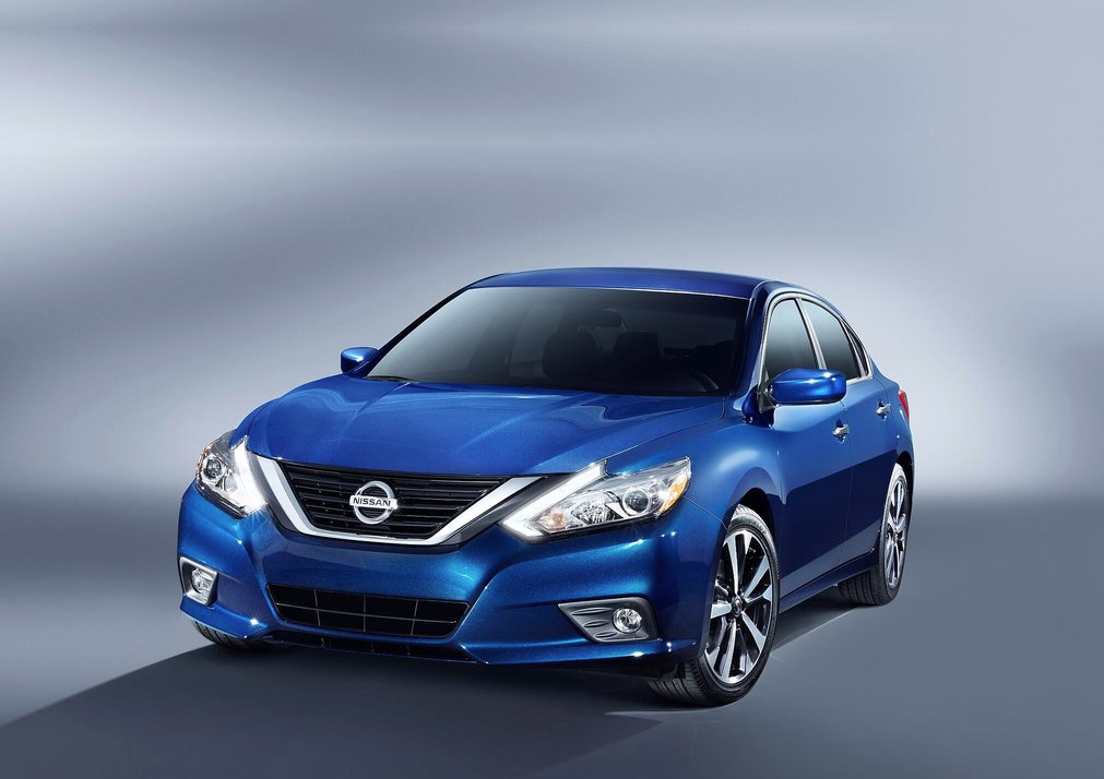 Nissan june 2011 sales #4