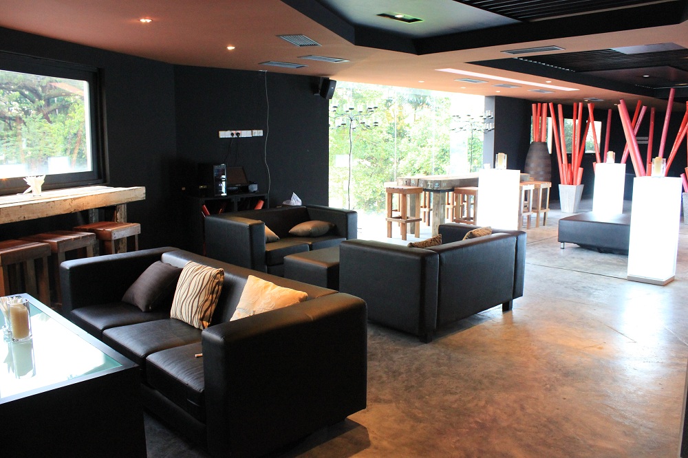 Tertunailah Hasrat Di Hati Bersantai Di The Pool Ampang