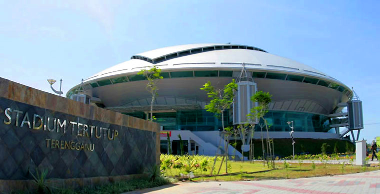 Stadium tertutup gong badak