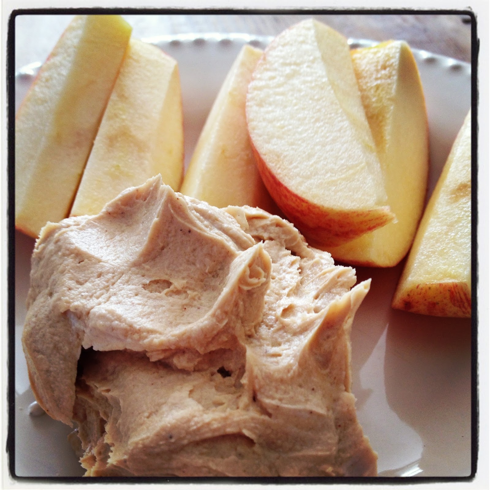 Little Cook in the Big City Yogurt, Peanut Butter, Cinnamon, and Honey Dip