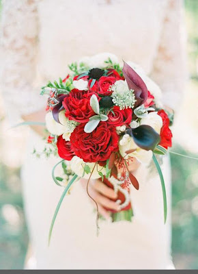 red and white wedding flowers