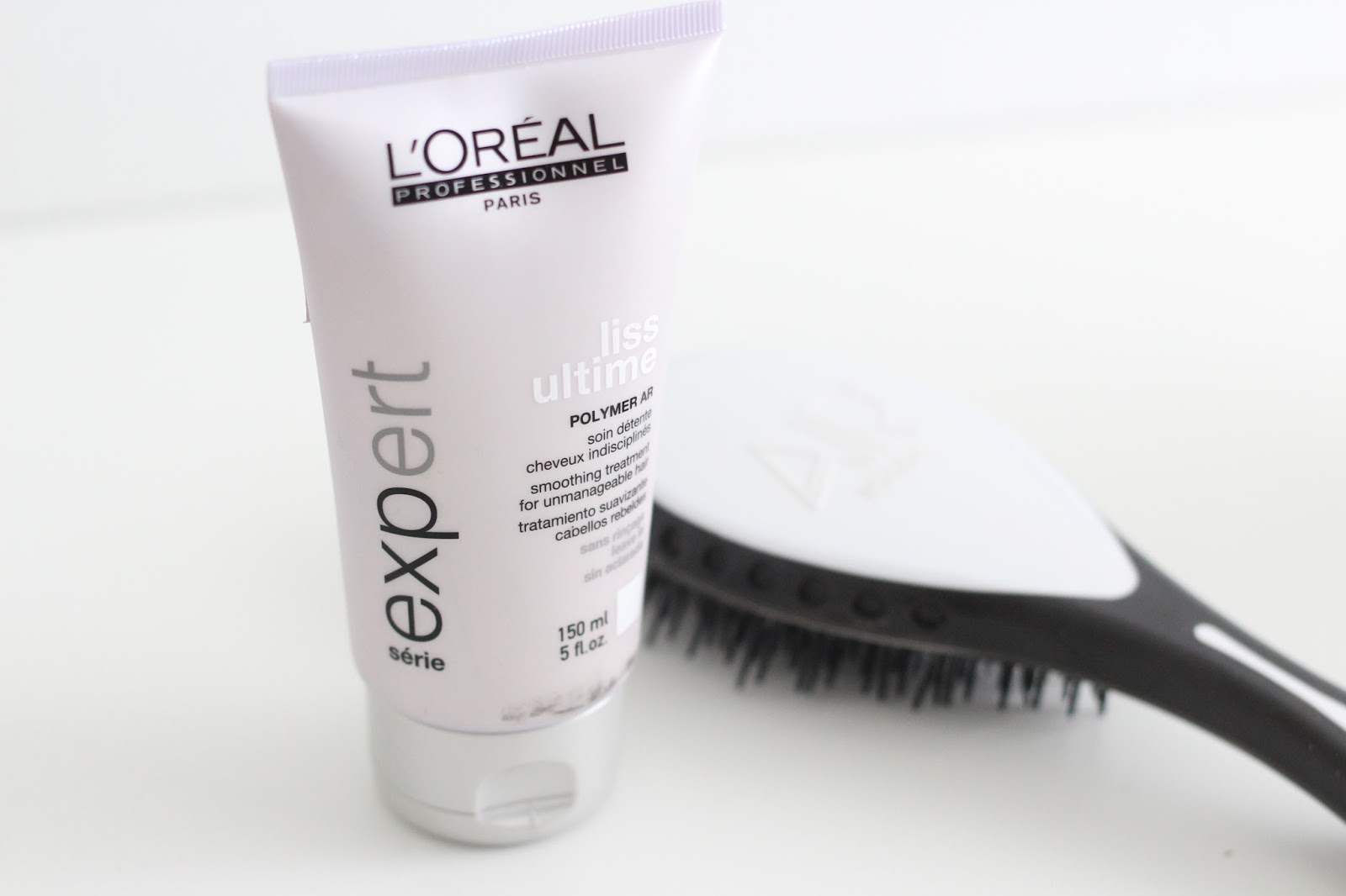 3 steps to properly take care of damaged hair - Quite a Looker Blog Loreal Professionnel shampoo, hair mask and leave-on conditioner review, AirMotion Brush