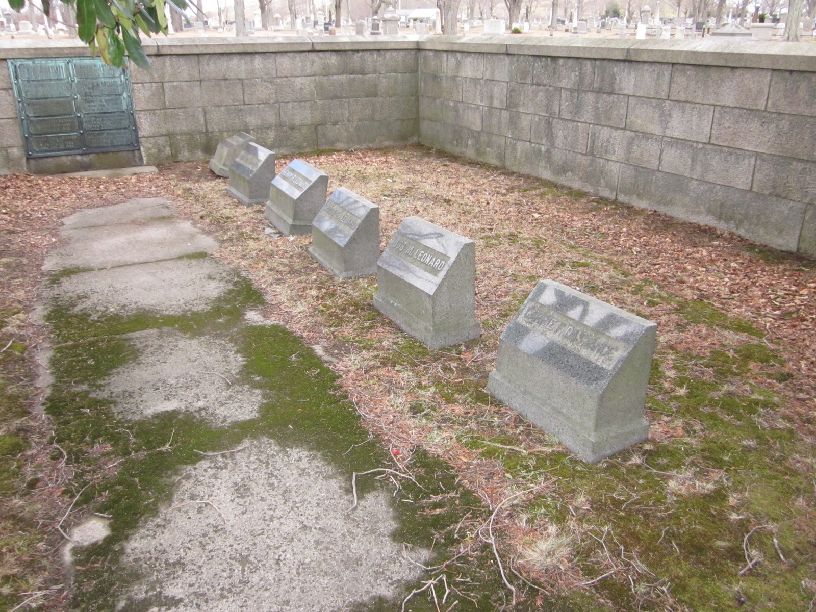 Live and Let Live Mayflower Hill Cemetery