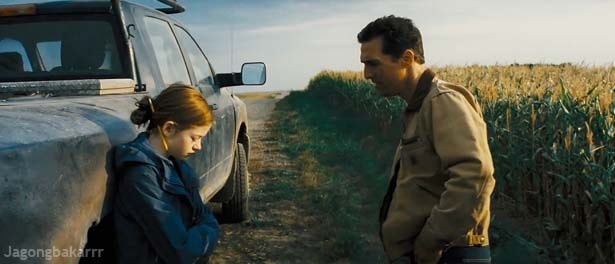 Sinopsis Film : Interstellar (2014) - menyusuri ruang dan waktu