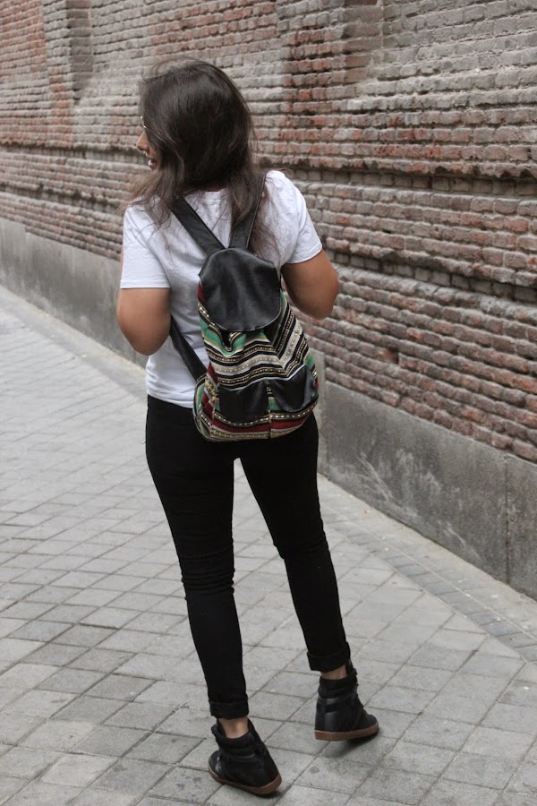 DIY Tutorial: Bolso Mochila muy fácil. Blog diy y blog costura.