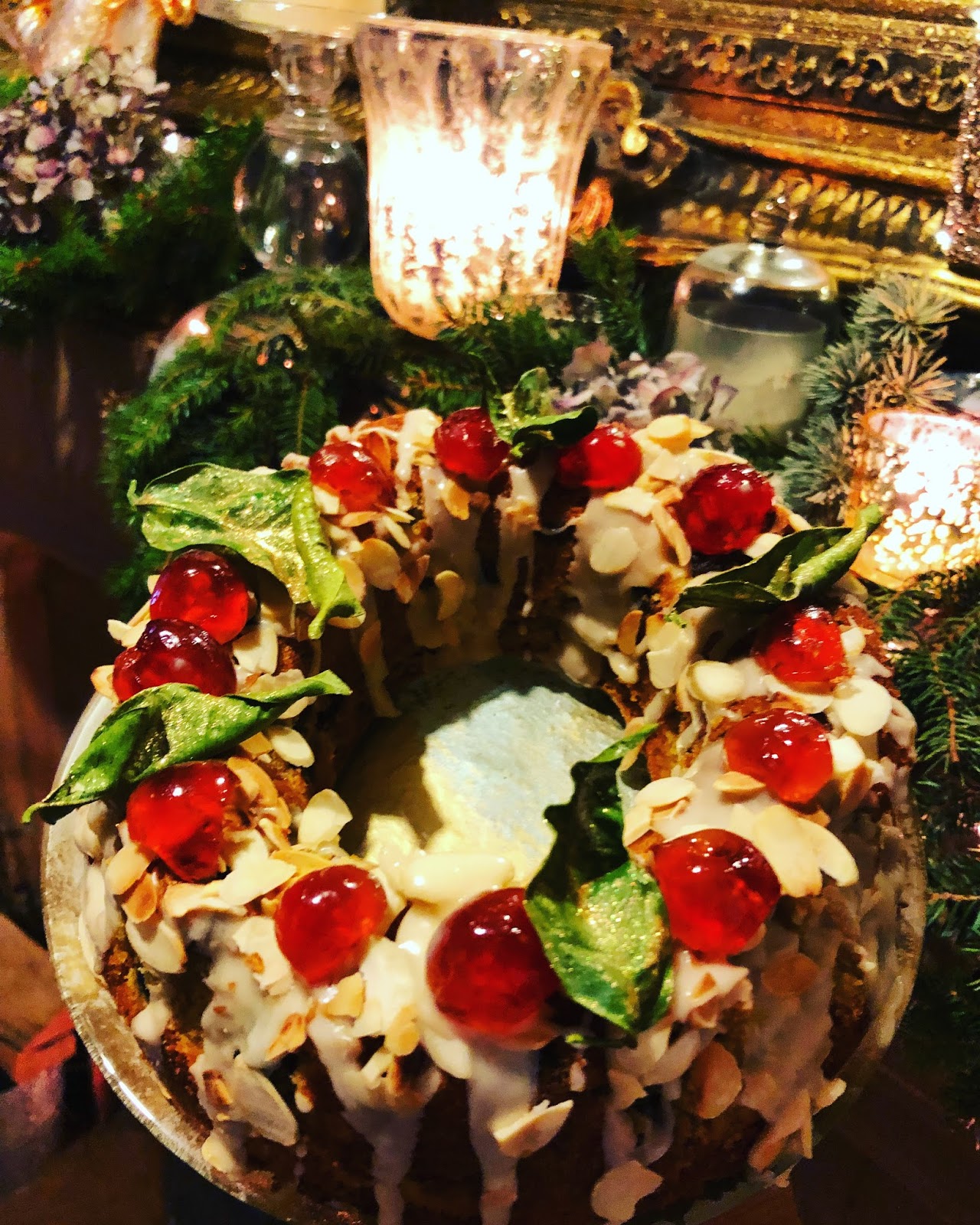 Jo's Blue AGA Last minute Christmas Cake