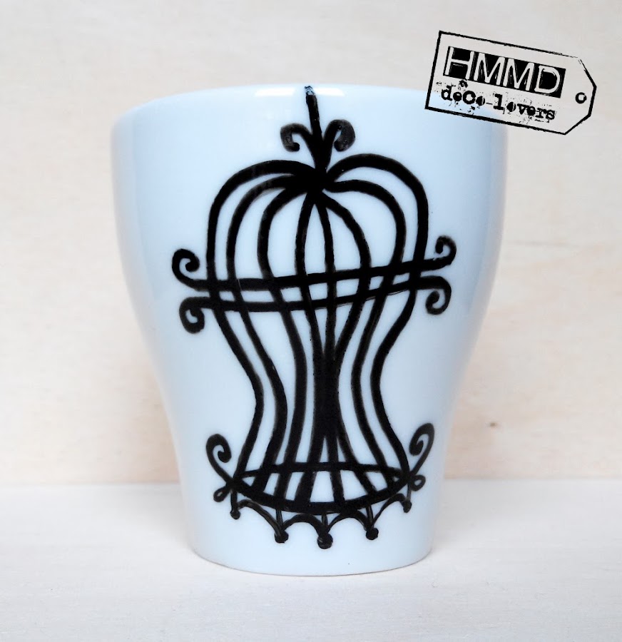 Juego de cafe vintage jaulas y pájaros, colección Des-Enjaulados HMMD, tazas pintadas a mano Handmademaniadecor. Regalo original y con encanto. Vintage coffee set birdcages and birds. Hand painted mugs. Un-Caged collection by HMMD.