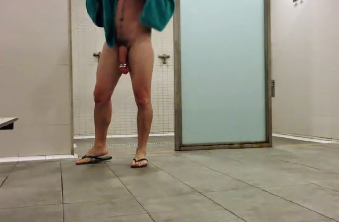 Big Cock In The Shower Room 35