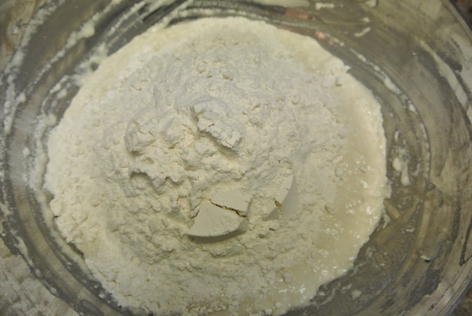 Praba's yummy experiments: Simple bread (without egg)