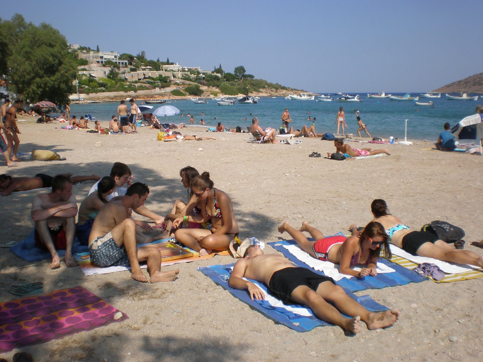 people-on-beaches-in-greece