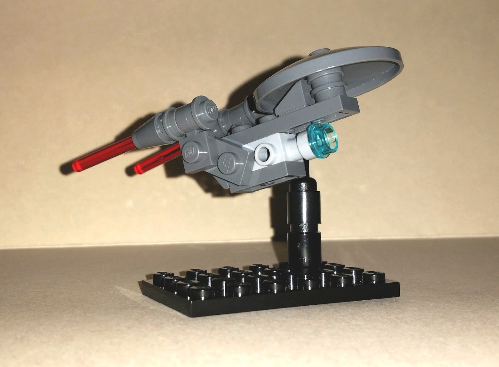 Homemade Lego Advent Calendar 2015 Day 7 Starship Enterprise homemade-lego-advent-calendar-2015-day-7-starship-enterprise