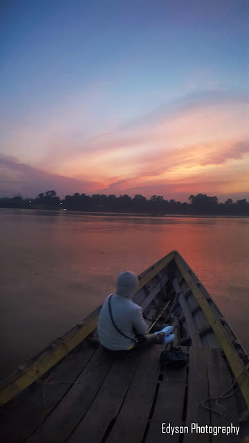 Travel Kalimantan II : Jelajah Sungai Ayak
