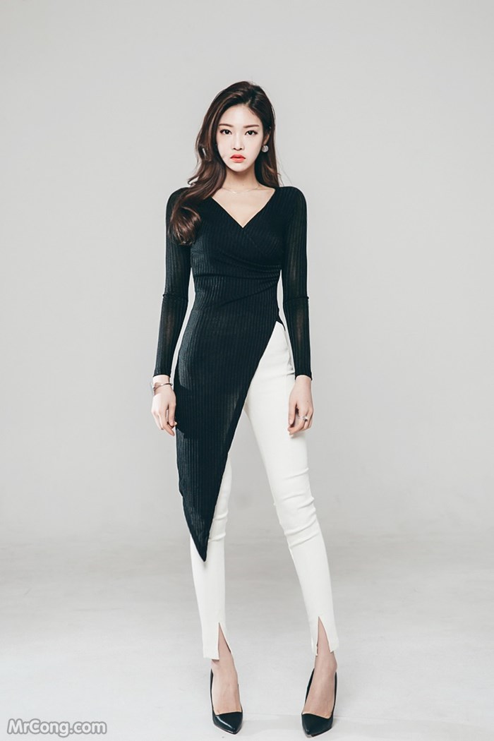 Beautiful Park Jung Yoon in the February 2017 fashion photo shoot (529 photos) photo 12-10