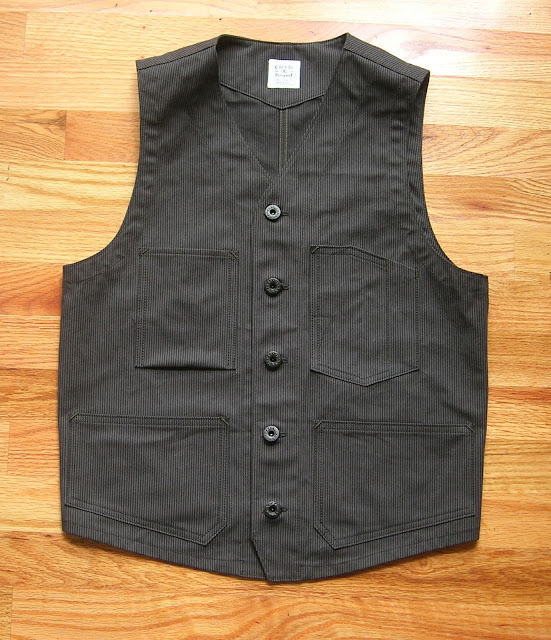 Russell's Shirts: Engineer Vest, black & gray stripe