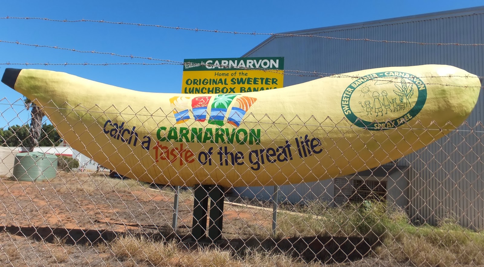 "THE LEYLAND SISTERS" CARNARVON POPULATION 9,046