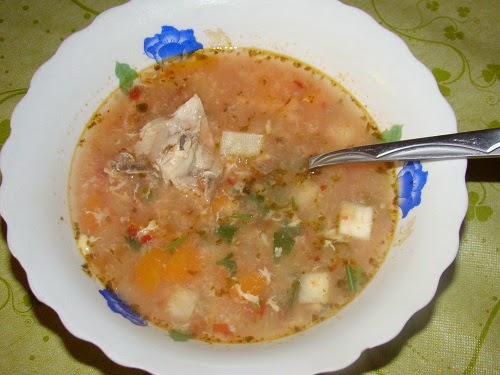 Ciorba de pui cu zdrente de ou