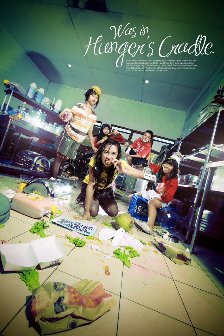 Tema Album kenangan (Year book) yang unikunik Nyongmen