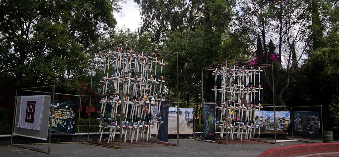 malvinas-islas-de-la-memoria-cruces-de-los-ca-dos-en-m-xico