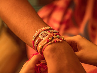 क्यों है खास रक्षाबंधन (rakhi)का पावन पर्व। kyu he khas rakshabandhan ? क्यों है खास रक्षाबंधन (rakhi)का पावन पर्व। kyu he khas rakshabandhan ?