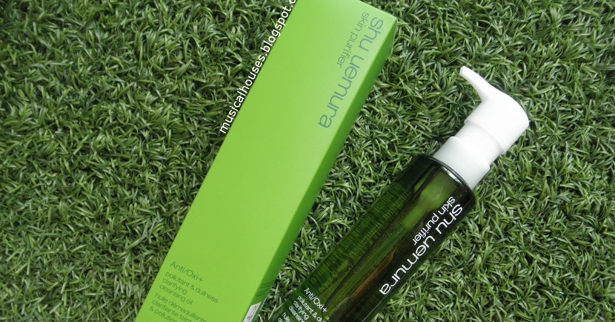 Shu Uemura Cleansing Oil Review and Ingredients - of Faces Fingers