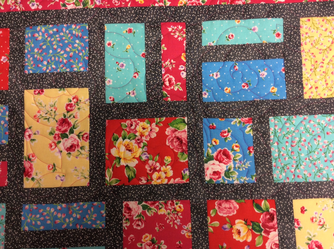 koolkat's quilting blog Two contrasting quilts