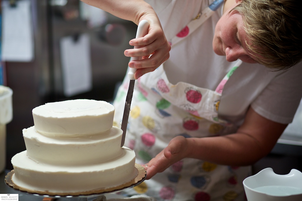 Armen Elliott Photography Sweet Girlz Bakery in Downtown Easton!