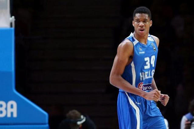 Giannis Antetokounmpo 1994 επαγγελματίας καλαθοσφαιριστής νιγηριανός